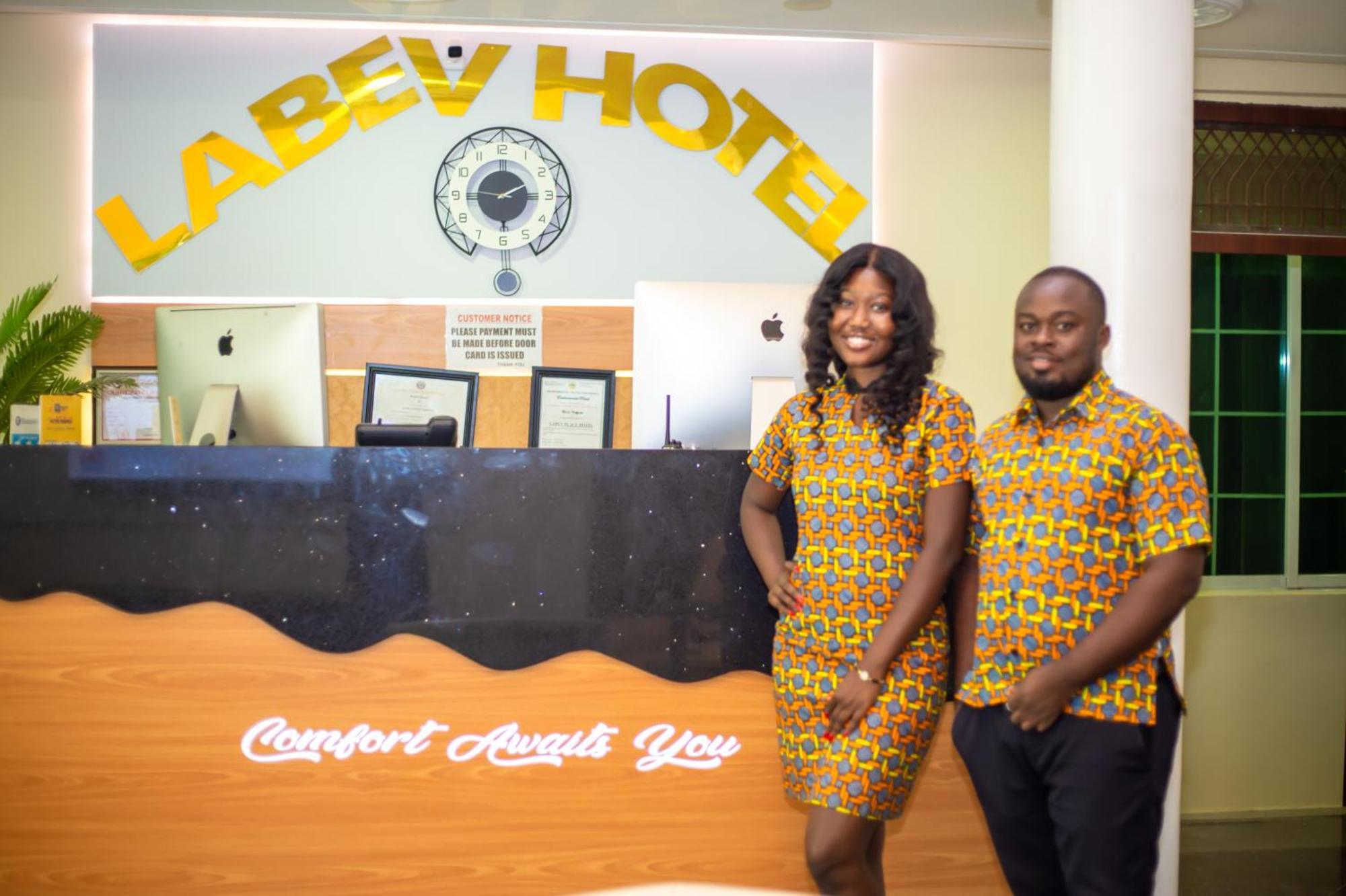 Labev Hotel Kumasi Esterno foto